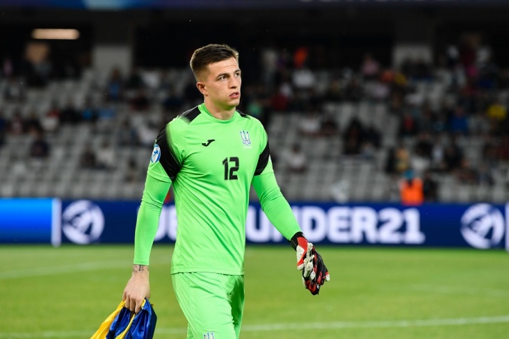 Ukrayna millisinin qapıçısı: “Məncə, biabırçılıqdır, çox, çox pisdir”