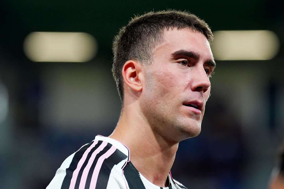 Serbiyalı hücumçunun gələcəyi sual altındadı