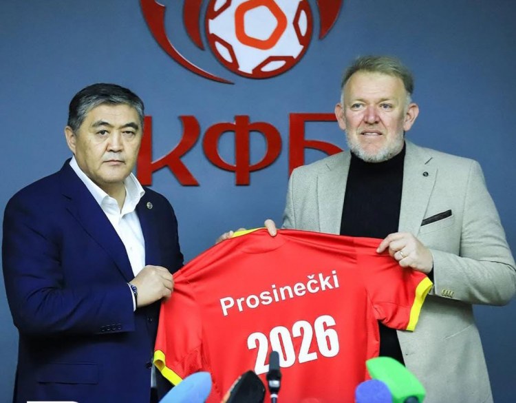 Azərbaycan millisini çalışdırmış məşqçi bu ölkədə işləyəcək