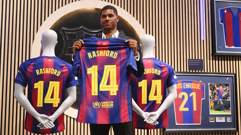 “Barselona” yeni transferləri də Asiyaya aparır