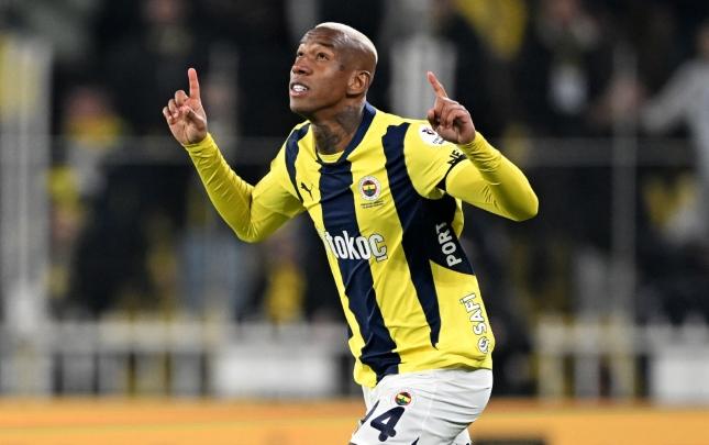 Taliska "Fənərbaxça"da qaldı