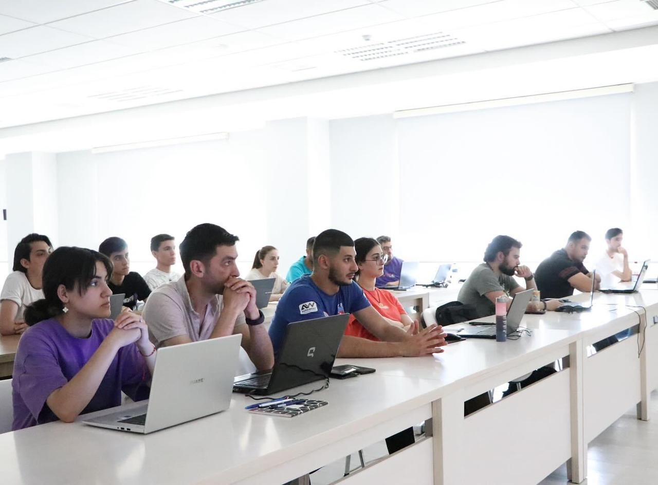 Voleybol Federasiyası seminar təşkil edib
