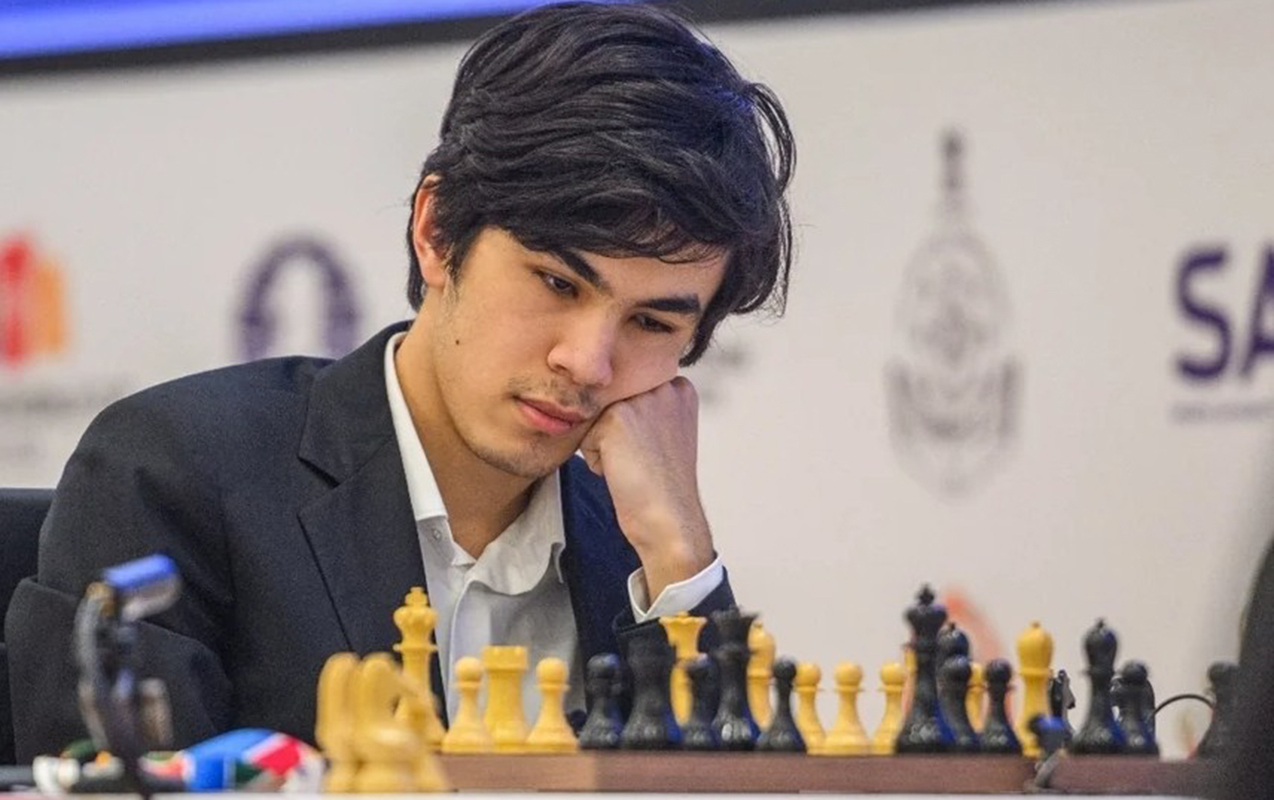 Javohir Sindarov adını dünya şahmatının tarixinə yazdırdı