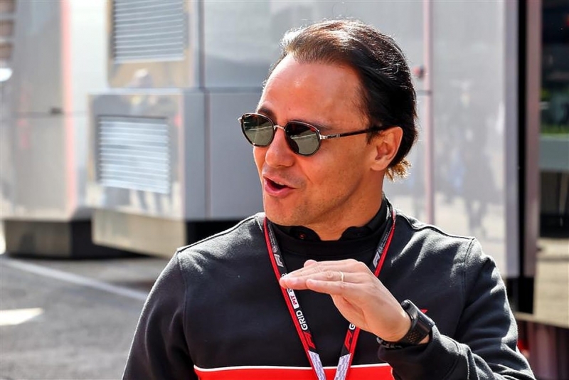 "İndi isə onun özünü "Ferrari"də göstərməsi lazımdı"