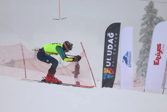 Azərbaycan təmsilçiləri Türk Dövlətlərinin Xizək Kubokunda iki medal qazanıblar