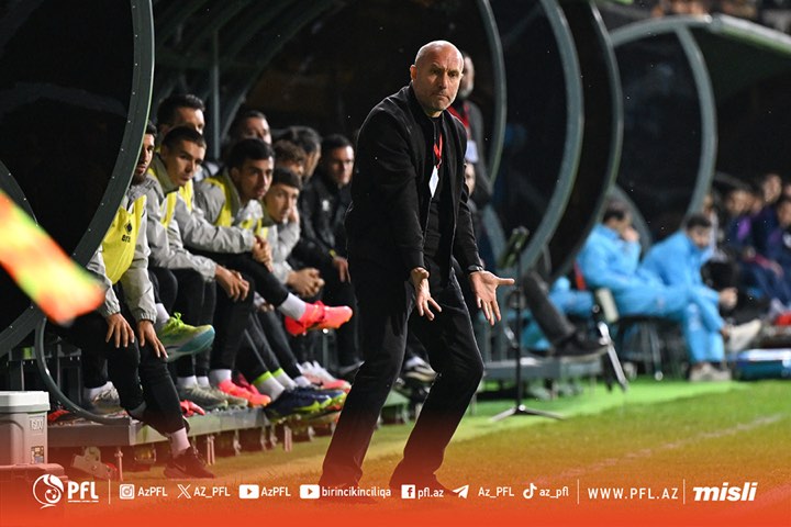 Samir Abasov milli üzvünü əvəzedici heyətə göndərdi