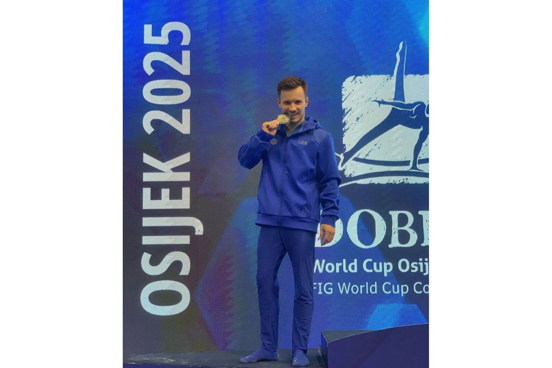 Simonov zirvədə möhkəmlənib