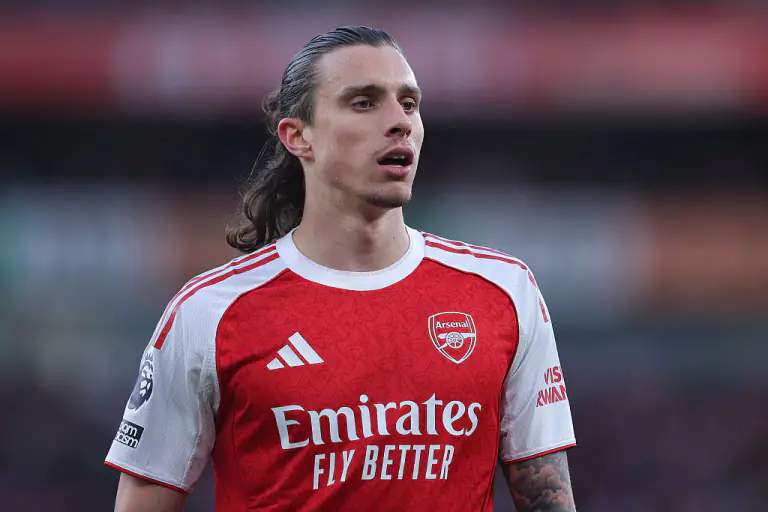 "Arsenal"ın müdafiəçisi "İnter" yolunda