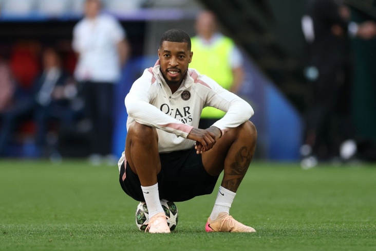 PSJ-nin müdafiəçisi “Milan”ın təklifini geri çevirib