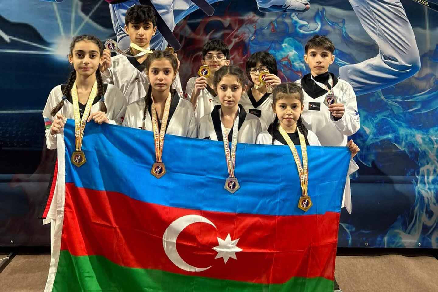 Taekvondoçularımız beynəlxalq turnirdə yeddi medal qazandılar