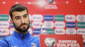 Almaniya klubunun idman direktoru: "O, yaxşı qol vurma qabiliyyətinə malikdir və..."