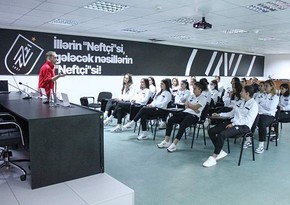 "Neftçi"nin məşqçi və futbolçularına seminar keçdilər