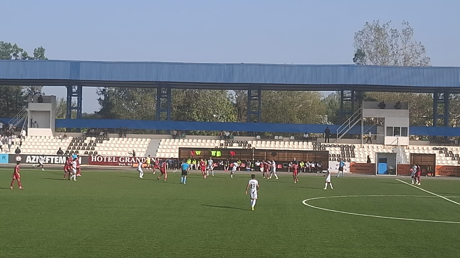 Pələnglər" hesabı açdı
