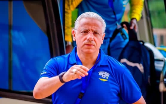 Ölkəmizdə işləmiş mütəxəssis millinin baş məşqçisi postundan uzaqlaşdırıldı