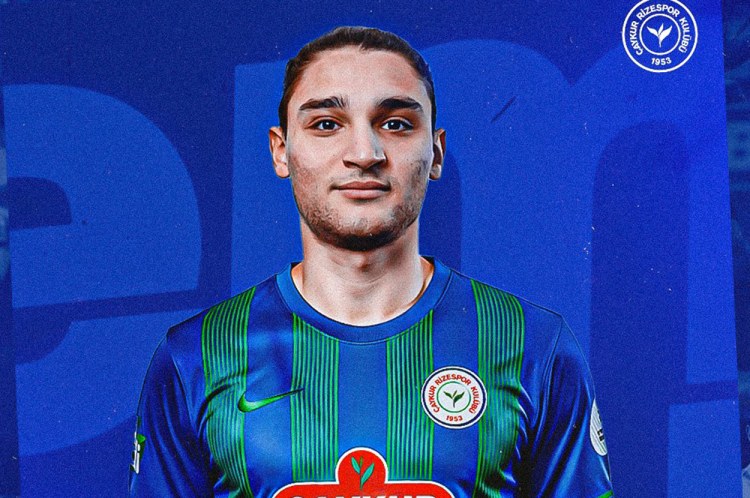 "Fənərbaxça"nın müdafiəçisi Super Liqada klubunu dəyişdi - RƏSMİ