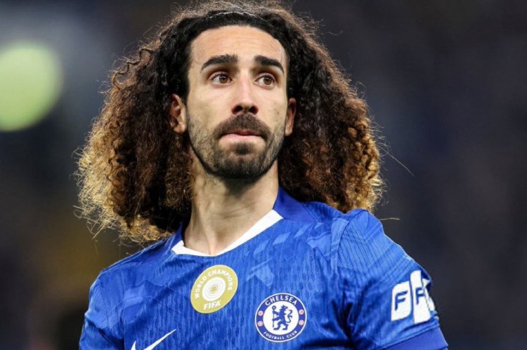 "Çelsi"nin müdafiəçisi "Barselona"ya keçə bilər