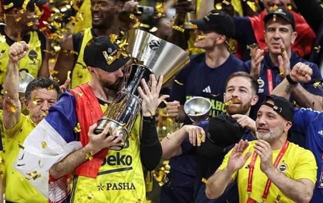 "Fənərbaxça" basketbolda Avropa Liqasının qalibi oldu