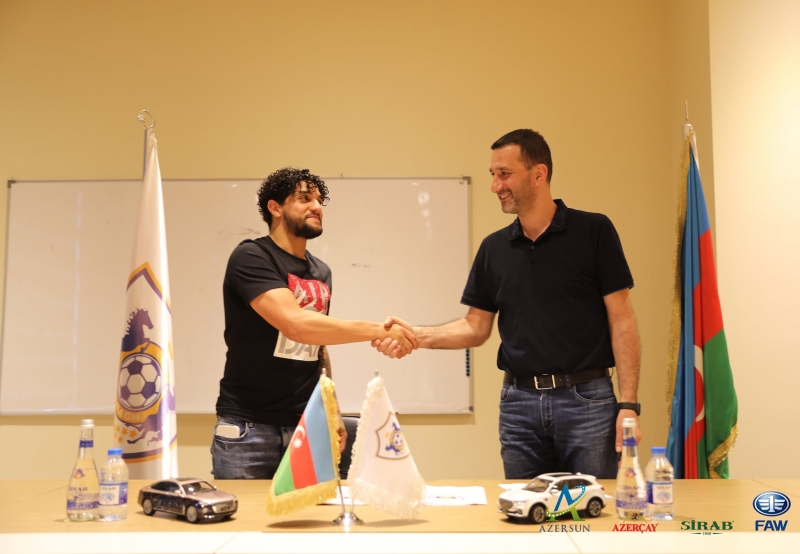 "Qarabağ" Malinovskini transfer etdi - RƏSMİ
