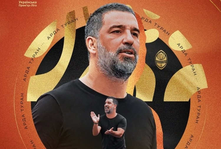 Arda Turan ən yaxşı baş məşqçi seçildi