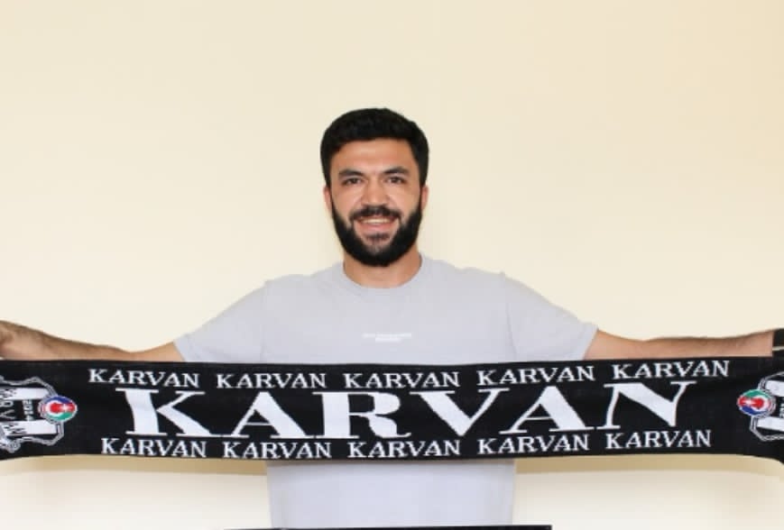 “Neftçi”nin yetirməsi klub axtarır