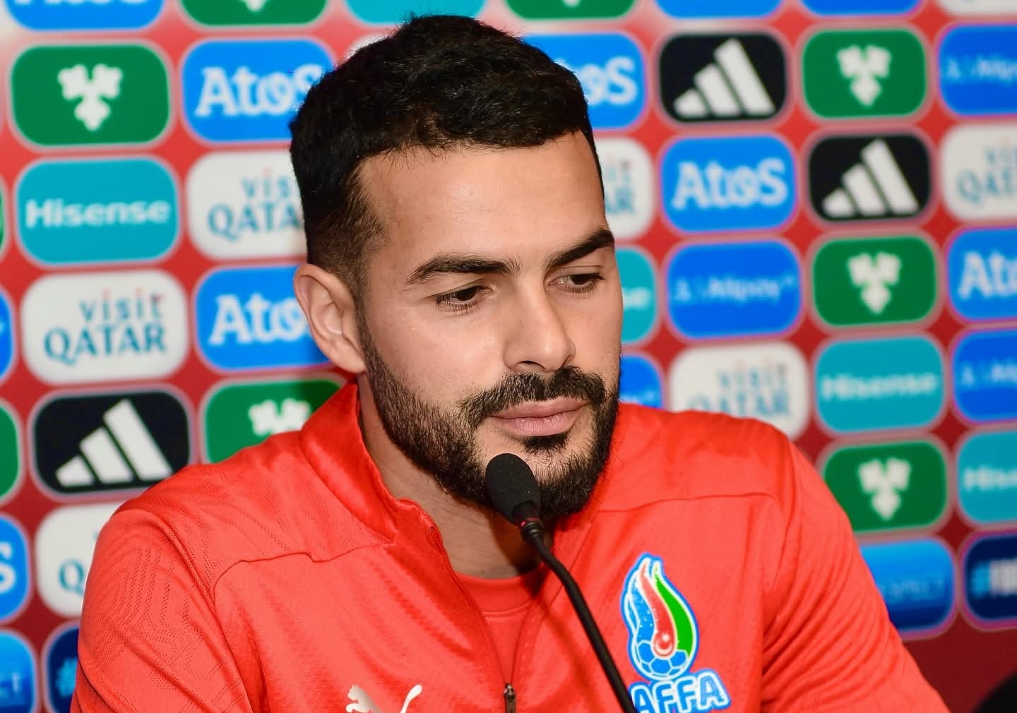 Emin Mahmudov: "Millidə qol rekordunu yeniləmək barədə çox düşünmürəm"