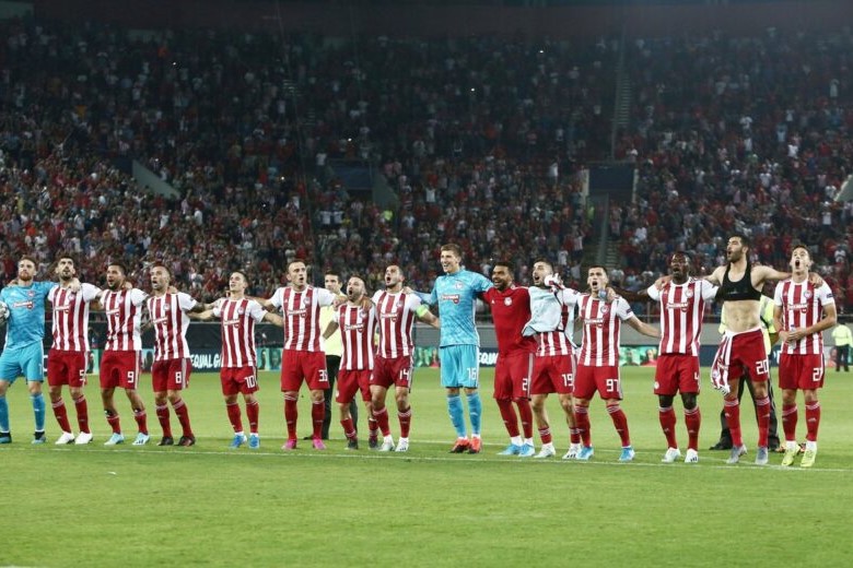 “Olimpiakos” da Avroliqa üçün yekun heyətini açıqladı