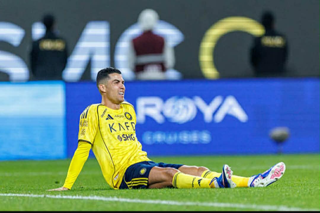 Kriştiano Ronaldo 4 həftə yaşıl meydandan kənarda qala bilər