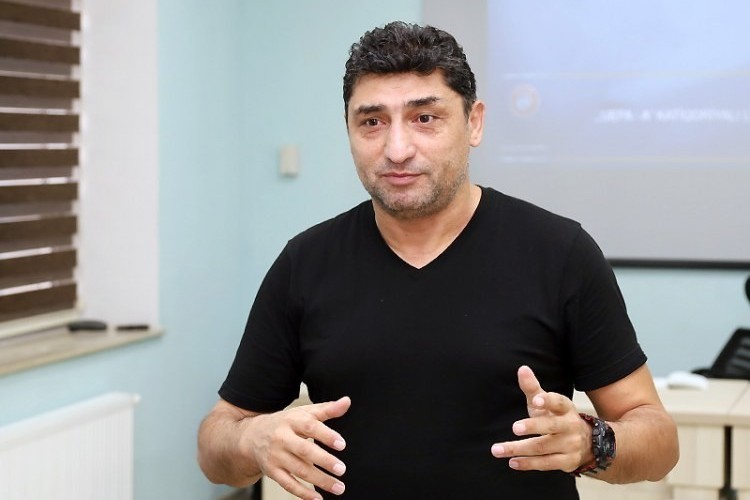 Aslan Kərimov: "Səbail"in heç bu qədər azarkeşi yoxdur"