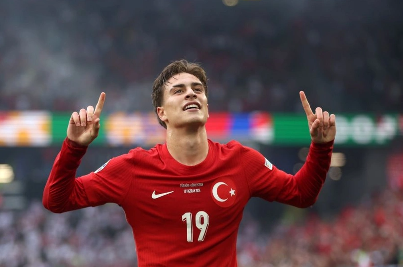 "Arsenal" türkiyəli futbolçunun nümayəndələri ilə danışıqlara başlayıb