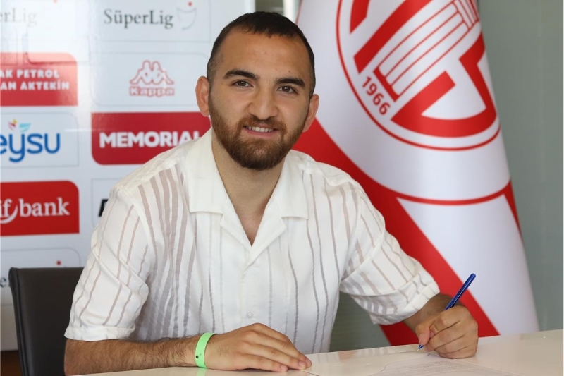 Super Liqa klubundan yeni transfer