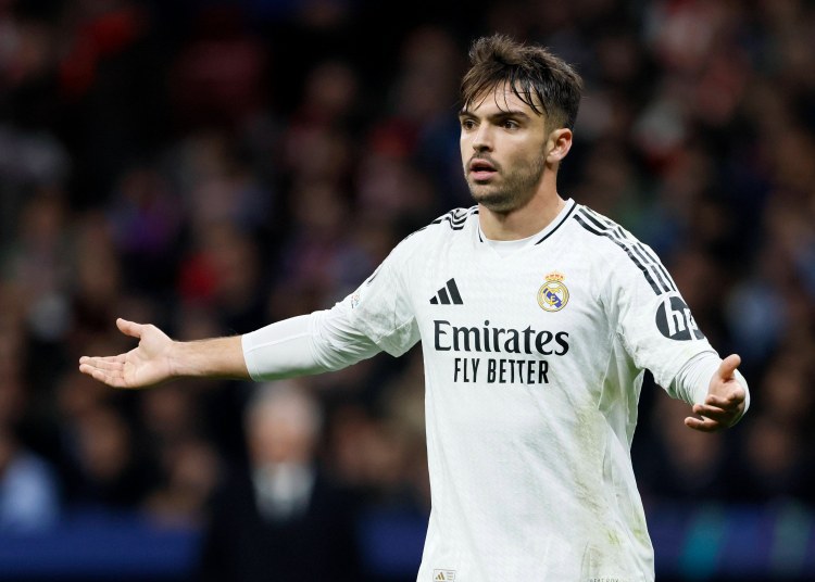 "Real"ın müdafiəçisi intizamsızlığa görə əsas heyətdən kənarda qalıb