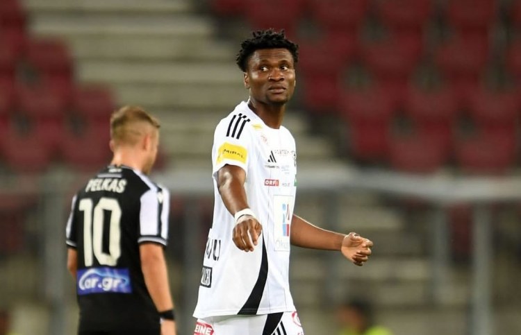 Nigeriyalı müdafiəçi "Trabzonspor"a keçə bilər