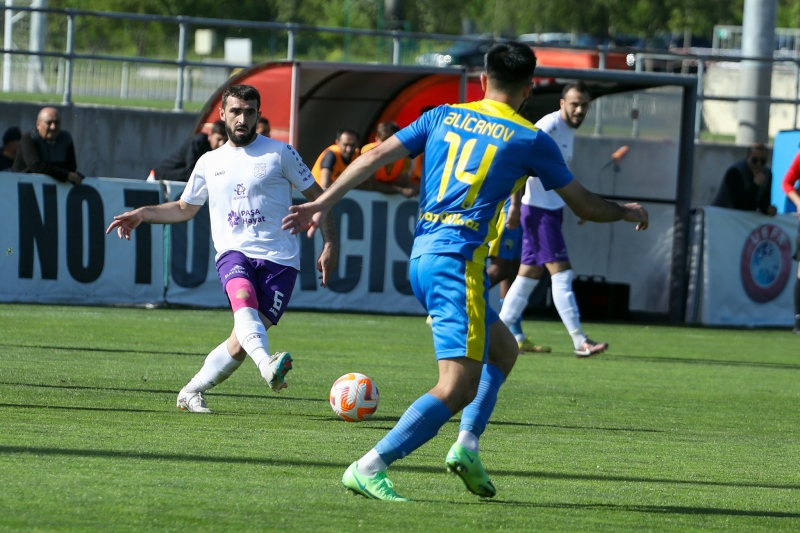 "Sumqayıt"ın futbolçusu: "Daha yaxşı yerlərdə olmaq istəyərdik"