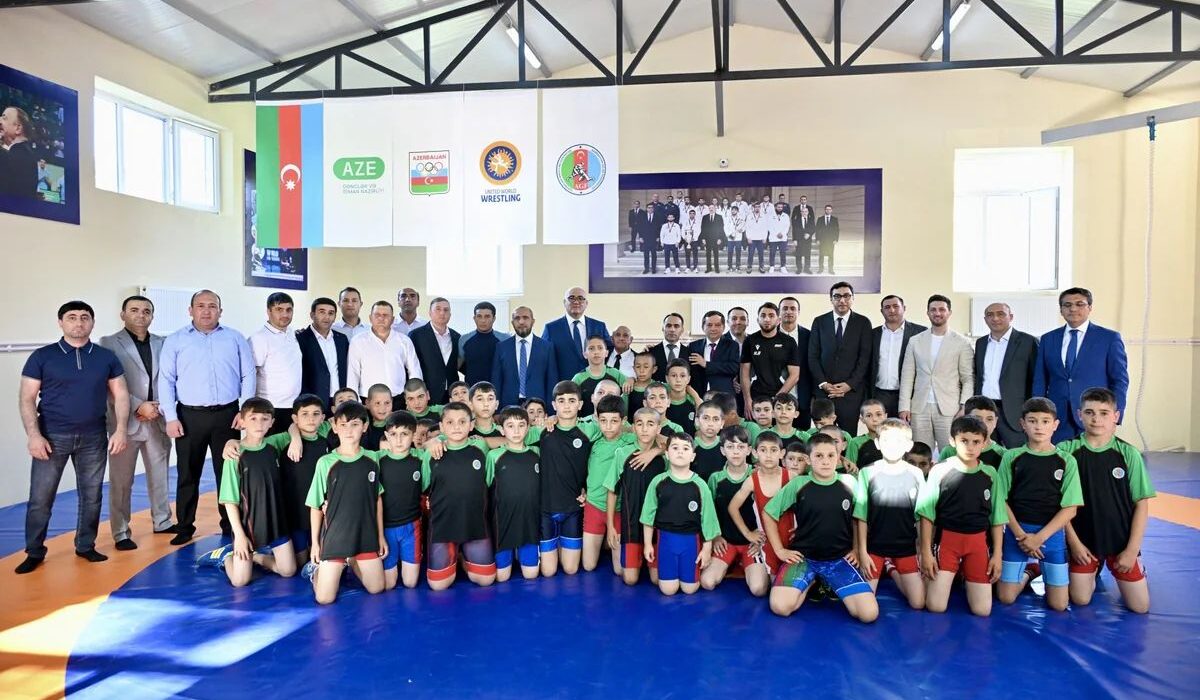 Qazaxda yeni güləş zalı istifadəyə verildi