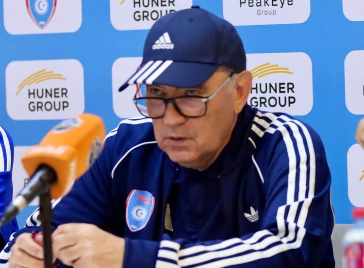 Kurban Berdiyev: "Hakim hər iki tərəfə eyni dərəcədə yanaşırsa, onda normaldır"