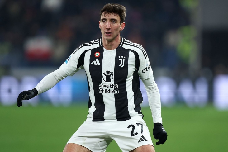 Avropanın üç nəhəngi "Yuventus"un müdafiəçisini istəyir