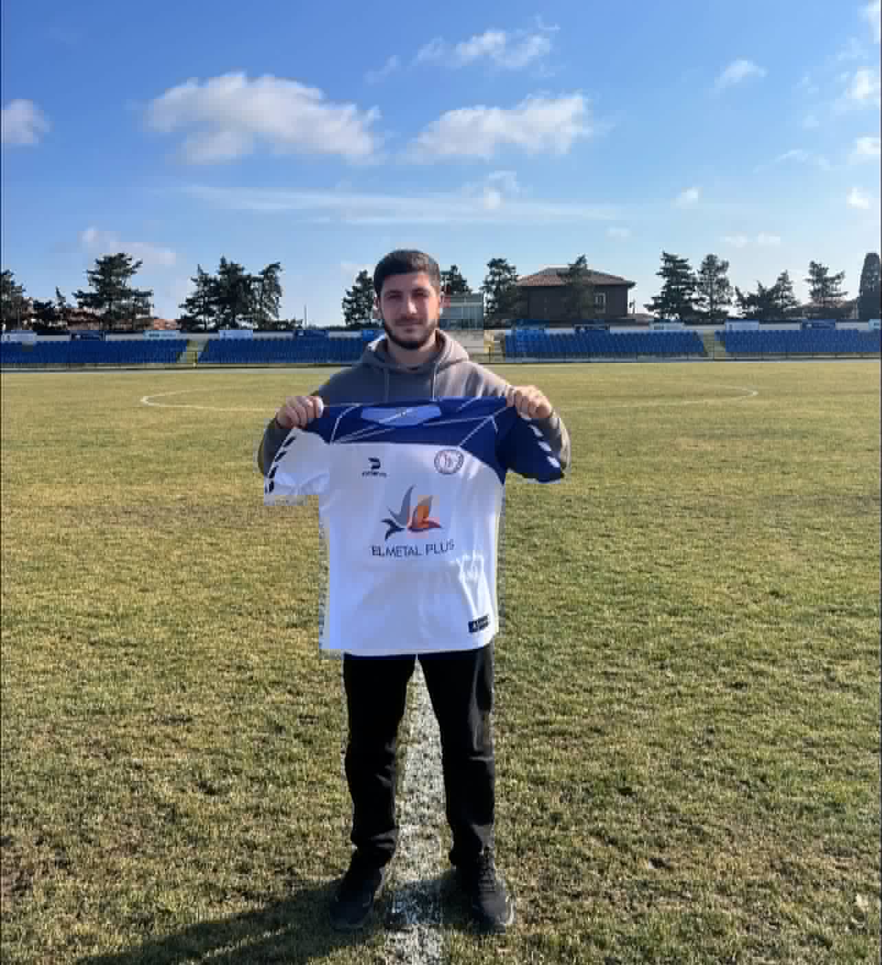 “Baku Sportinq” "Neftçi"nin və "Qarabağ"ın sabiq futbolçusu ilə anlaşdı