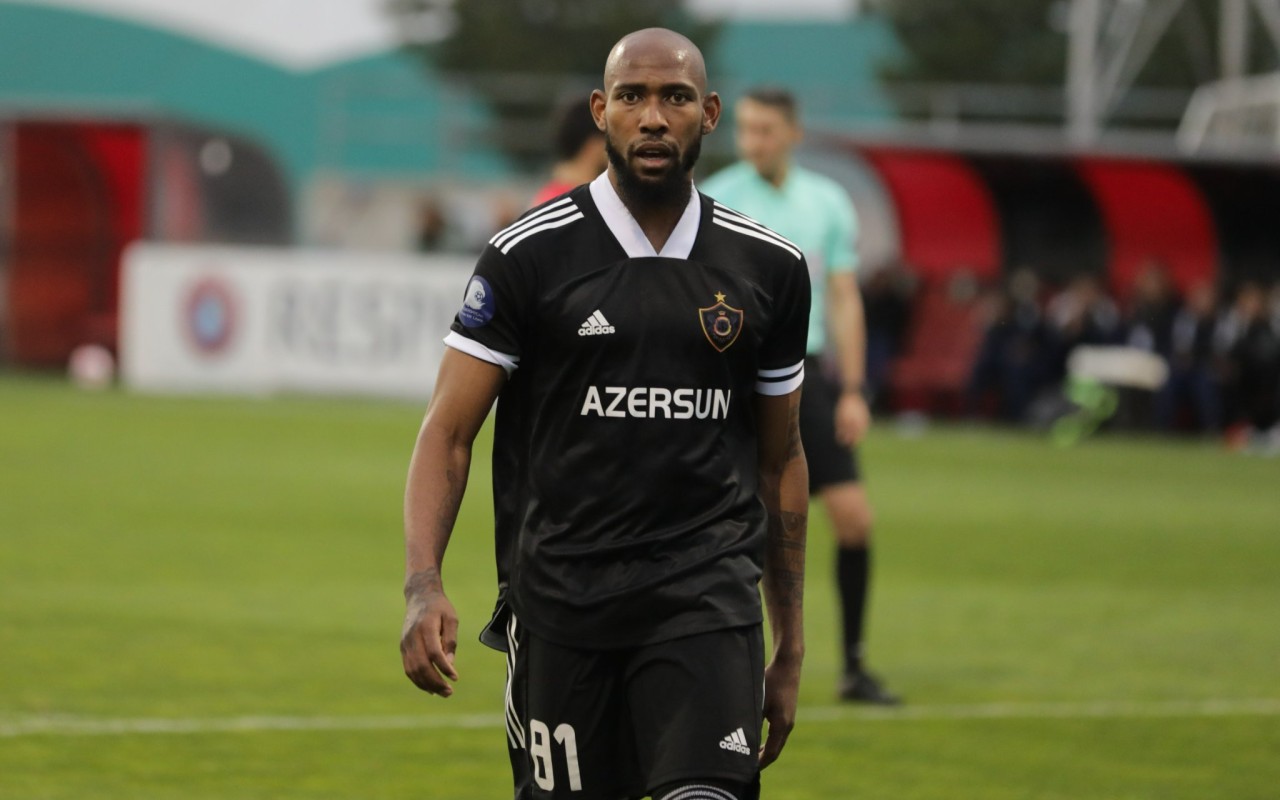 Premyer Liqamızda üç cəzalı