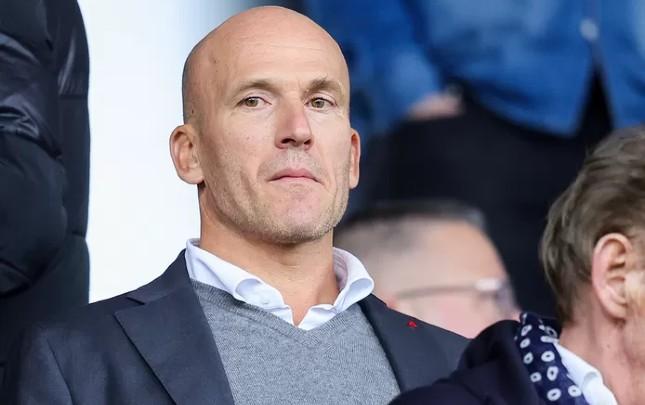 "Ayaks"ın baş direktoru klubdan qovuldu