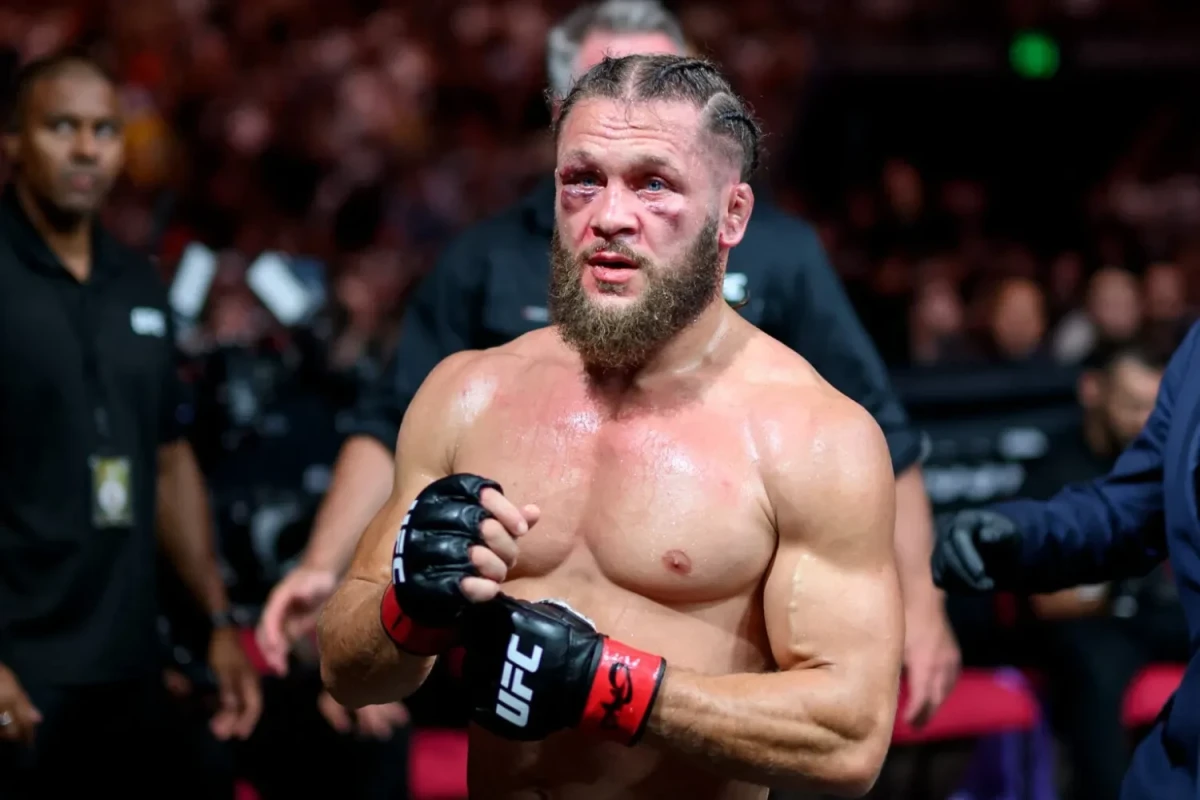 “UFC Fight Night Baku”: Dörd döyüşçüyə əlavə ödəniş olunacaq