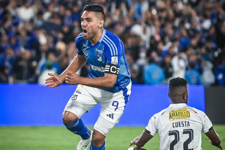 39 yaşlı Falkaonun yeni klubu məlum oldu