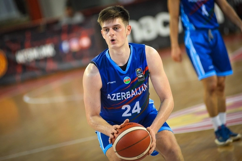 Gəncə təmsilçisi millinin oyunçusu ilə anlaşdı