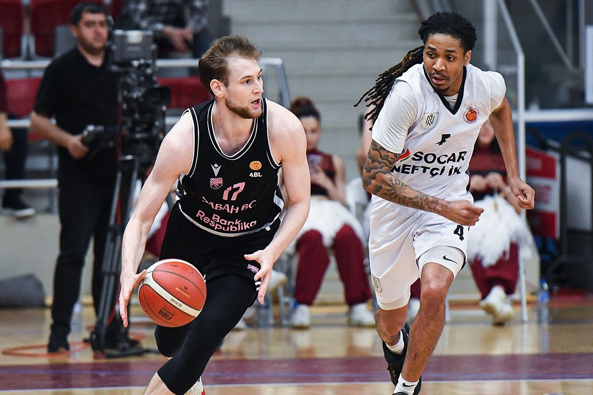 Mövsümdə ilk dəfə