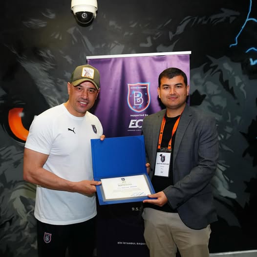 "Qəbələ"nin meneceri diplom aldı