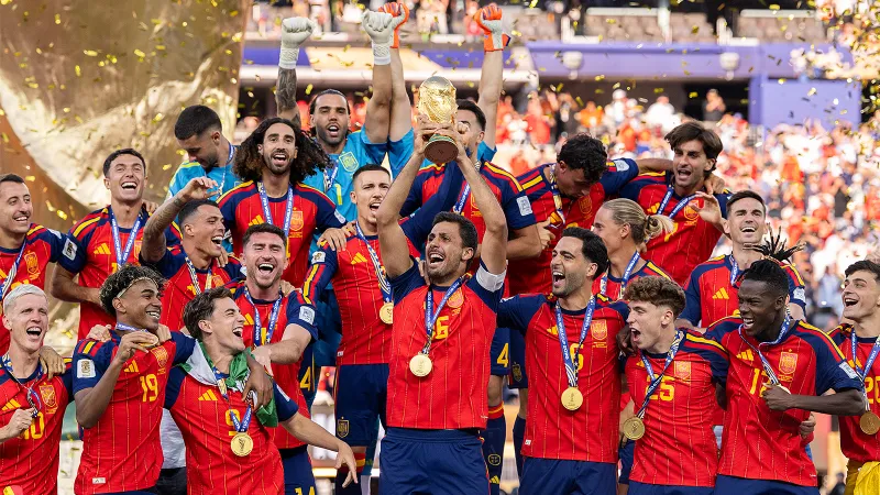 İspaniya millisi dünya çempionluğuna görə qazandığı mükafatın 15 milyonunu itirəcək
