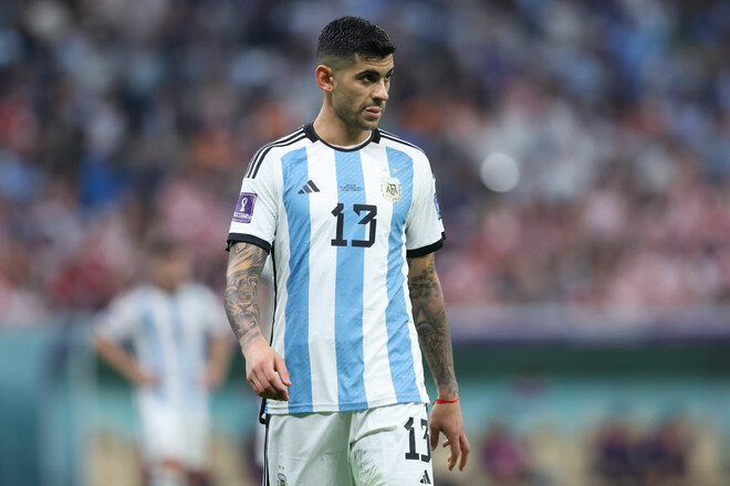 Argentina millisinin üzvü: "Komanda onunla oynamağı sevir"