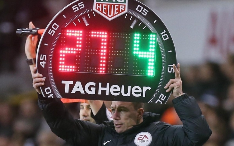 UEFA əvəzetmə sayını artırdı