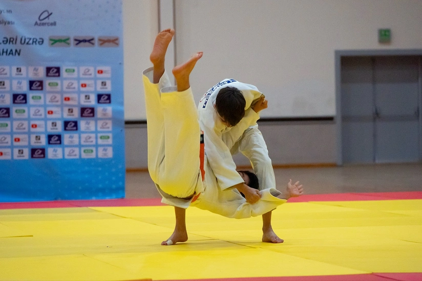 Azərbaycanı Düşənbədə onlar təmsil edəcək