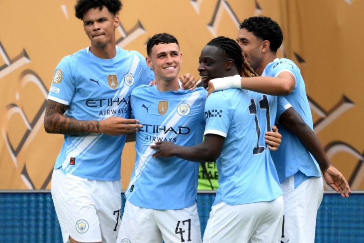 "Mançester Siti" "Brentford"un müdafiəçisini istəyir