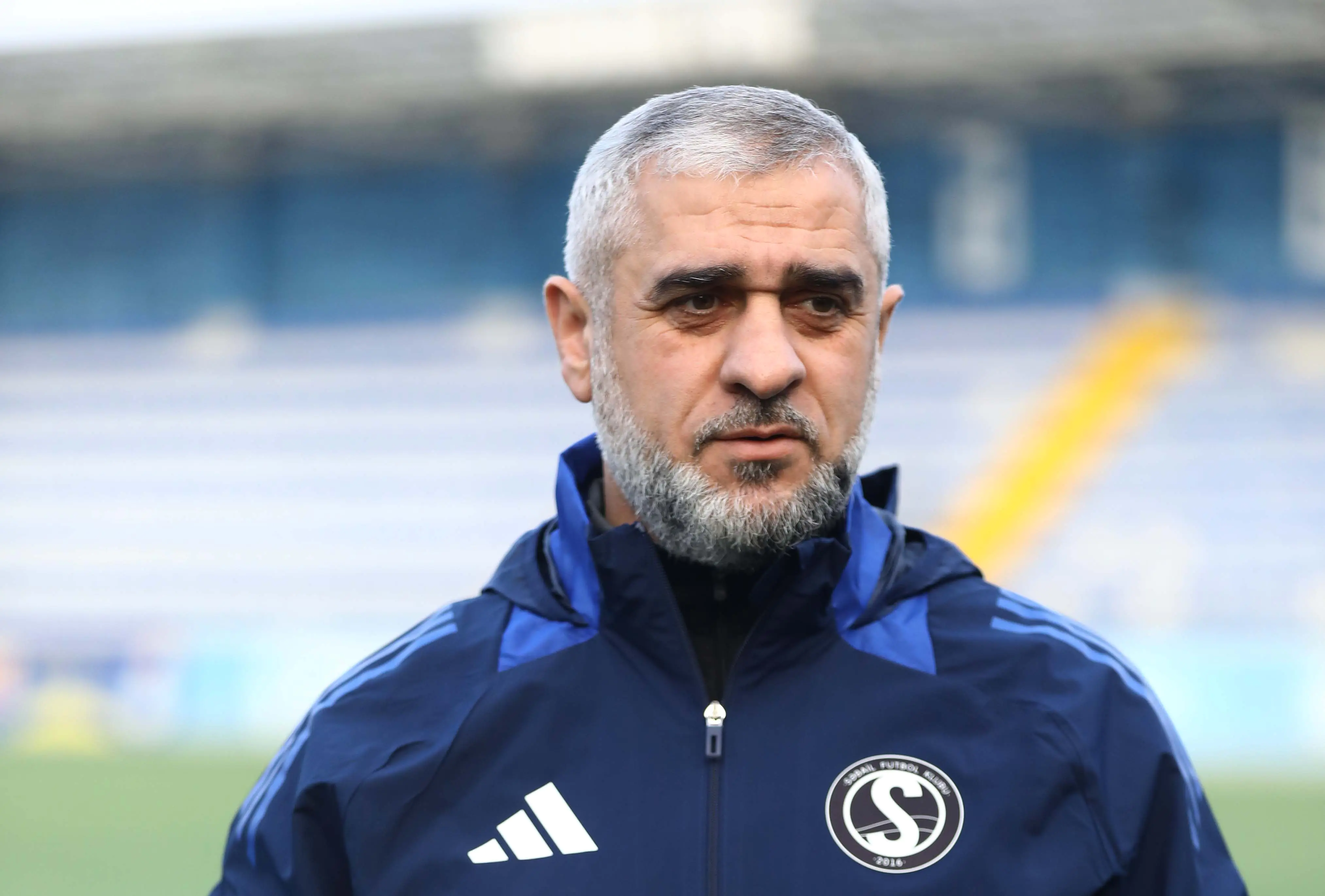 Adil Şükürov: "Ələ düşən imkandan maksimum yaralanmaq hər kəsin borcudur"